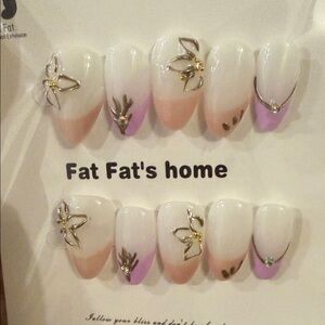 White and Pink Nail Art Set